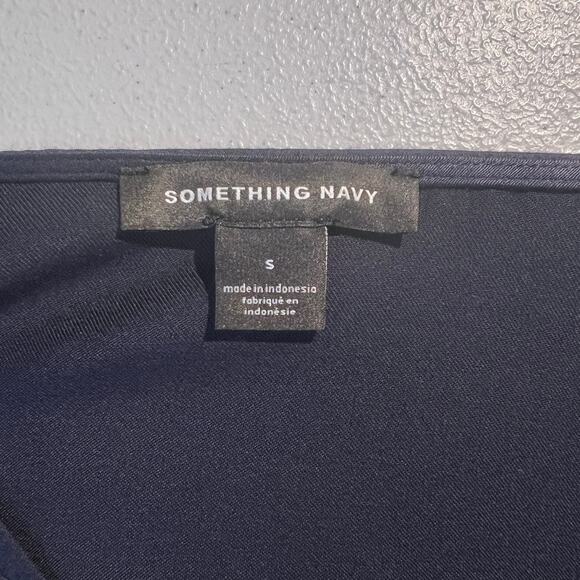 NWT Something Navy Top Bailey Blouse Classic Scandi Minimalist Chic Parisian - Picture 6 of 8